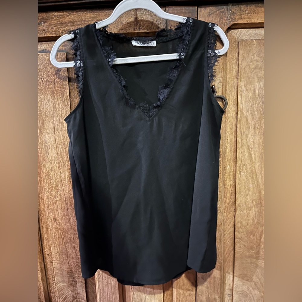 Black Lace Sleeveless Top